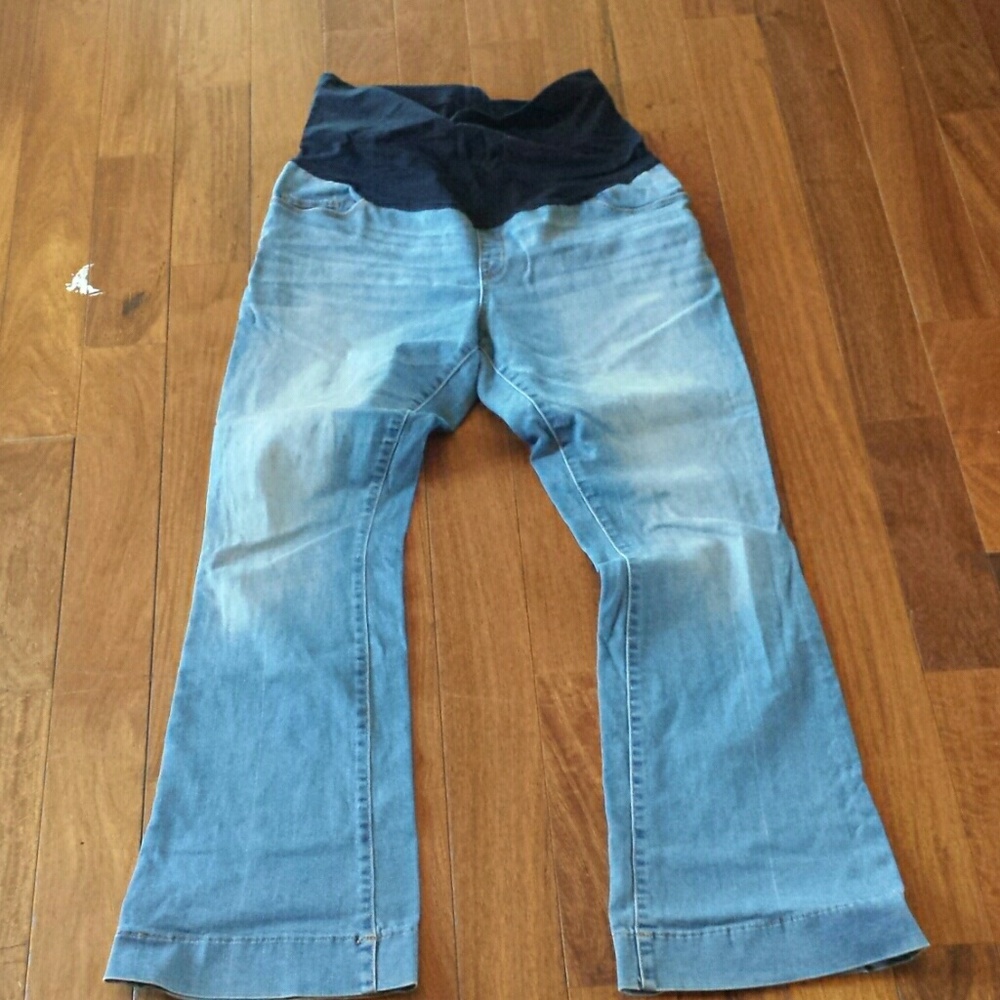 Liz Lange Maternity Flare Full Belly "L"